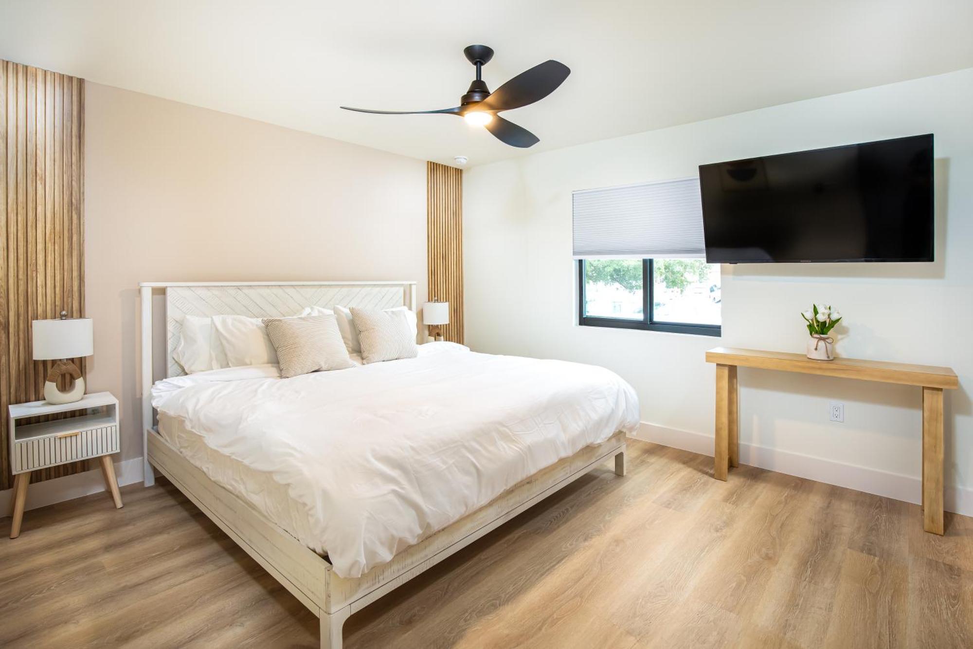 The Boho Bliss - Lakeview Elegance 3Miles Downtown North North Naples Exterior foto